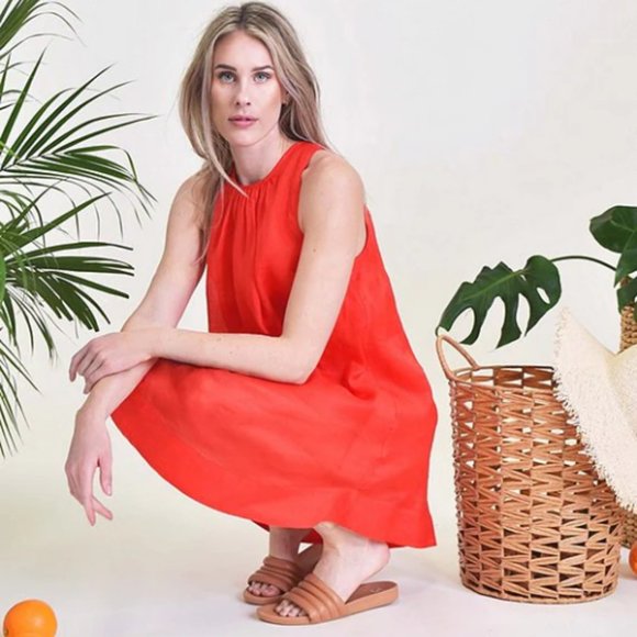 🌟FREE with purchase🌟 Old Navy Red Pleated Round Neck Tunic Dress - Size S - Picture 3 of 14